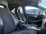 Mercedes-Benz CLA 180 AMG-Line | Navi | Stoelverwarming | Xenon