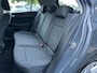 Volkswagen Golf 2.0 TDI Life | DSG | Climate | NAVI | Sfeerverlichting | Adaptieve Cruise | Carplay | 1e eig | Dealer onderhouden