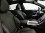 Mercedes-Benz C-klasse 180 AMG Line | Panoramadak | 19" multispaaks velgen | Stoelverwarming | Dodehoekassistent | Inclusief 24 maanden MB Certified garantie voor Europa.