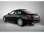 Mercedes-Benz C-klasse 180 AMG Line | Panoramadak | 19" multispaaks velgen | Stoelverwarming | Dodehoekassistent | Inclusief 24 maanden MB Certified garantie voor Europa.