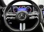 Mercedes-Benz C-klasse 180 AMG Line | Panoramadak | 19" multispaaks velgen | Stoelverwarming | Dodehoekassistent | Inclusief 24 maanden MB Certified garantie voor Europa.