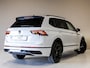 Volkswagen Tiguan Allspace 1.5 TSI R-Line Blackstyle 7p. / 150pk / Panorama dak / Stoel en stuur verwarming / Achteruitrij camera /