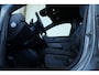 Volvo EX30 Single Motor Core 51 kWh | 98% SOH | Privacy Glass | Stoelverwarming | Stuurwielverwarming | Google Infotainment | Parkeersensoren | Parkeercamera | Adaptive Cruise Control | Rijstrooksensor met correctie |