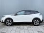 Peugeot 2008 BWJ 2021 | 1.2T 131PK GT | PANO DAK | TREKHAAK | CLIMA | NAVI | LEDER/STOF | CAMERA A | PDC | CARPLAY |