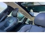 Volvo V60 2.0 T6 AWD Plug-in hybrid 293kW/399pk Aut8 Ultra Bright PANORAMADAK + HARMAN/KARDON + EL.TREKHAAK + STOELVENTILATIE&-MASSAGE + 360 CAMERA + BLIS + ADAPT.CRUISE + MATRIX LED + PILOT ASSIST + STUUR&STOEVERWARMING V&A + PARKSENSOREN + 18" LM-VELGEN!!