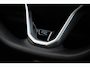 Volkswagen Tiguan 1.5 eHybrid R-Line Edition | PHEV | Pano | Trekhaak | 360° Camera | Deze Volkswagen Tiguan 1.5 eHybrid R-Line Edition is de ideale combinatie van dynamisch design, dagelijks comfort en moderne technologie. De sportieve R-Line styling geeft hem een krachtige u