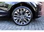 Volvo XC60 T6 Plug-in hybrid AWD Ultra Bright | Luchtvering | 360° Parkeercamera | Parkeersensoren voor + achter | Panoramadak | Standkachel | 21'' Lichtmetalen velgen | Google Infotainment | Stoelverwarming | Electrische bedienbare voorstoelen