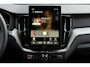 Volvo XC60 T6 Plug-in hybrid AWD Ultra Bright | Luchtvering | 360° Parkeercamera | Parkeersensoren voor + achter | Panoramadak | Standkachel | 21'' Lichtmetalen velgen | Google Infotainment | Stoelverwarming | Electrische bedienbare voorstoelen