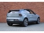 Volvo EX30 P8 AWD Plus Black Edition Europa 69 kWh | Elektrisch verstelbare voorstoelen | Stoel-/ stuurwielverwarming | Harman Kardon | Extra getint glas | 20 inch. lichtmetalen velgen | Dak in contrasterende kleur | Keyless entry | Pilot assist | Elektrische kofferklep | Apple carplay/ Android auto | Draadloze telefoonlader