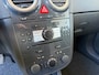 Opel Corsa 1.4-16V Cosmo | Dealer onderhouden | Stoel & Stuur verwarmd | Parkeersensoren |