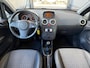 Opel Corsa 1.4-16V Cosmo | Dealer onderhouden | Stoel & Stuur verwarmd | Parkeersensoren |