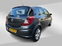 Opel Corsa 1.4-16V Cosmo | Dealer onderhouden | Stoel & Stuur verwarmd | Parkeersensoren |