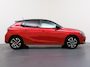 Opel Corsa 1.2 Turbo Yes / Navigatie via Carplay/ Parkeersensoren / Stuur -en Stoelverwarmd / LED / 16'' LMV