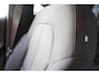 Volvo XC40 T2 Momentum Business | Dealeronderhouden | Adaptive Cruise Control | Parkeersensoren voor + achter | Parkeercamera | Stoelverwarming | Stuurwielverwarming | Navigatie | Climate Control