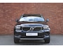 Volvo XC40 T2 Momentum Business | Dealeronderhouden | Adaptive Cruise Control | Parkeersensoren voor + achter | Parkeercamera | Stoelverwarming | Stuurwielverwarming | Navigatie | Climate Control
