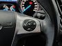Ford Kuga 1.5 Titanium - 2.000 kg trekgewicht - TREKHAAK - VOORRUITVERWARMING - PARKEERSENSOREN V+A