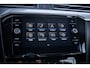Volkswagen Passat Variant 1.4 TSI PHEV GTE Business | Achteruitrijcamera | Elektrisch bedienbare achterklep met sensorsturing | Lederen bekleding