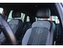 Volkswagen Tiguan 1.5 TSI R-Line Business+ 150PK / 110kW DSG, NL auto, nieuw door ons geleverd, 20" 'Suzuka' LMV, achteruitrijcamera (Rear View), parkeersensoren voor en achter (PDC), keyless start & entry, elektrische achterklep met sensorsturing (Easy Open), LED Matrix (IQ.Lights), digital cockpit pro, DAB+, Apple Carplay & Android Auto, navigatie, DAB+, draadloze telefoonlader, privacy glas, adaptieve crusie control (ACC), chrome dakrails, dynamische richtingaanwijzers, R-Line in- en exterieur, elektrisch verstel-, verwarm- en inklapbare buitenspiegels, verwarmbare voorstoel etc.