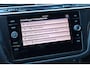 Volkswagen Tiguan 1.5 TSI R-Line Business+ 150PK / 110kW DSG, NL auto, nieuw door ons geleverd, 20" 'Suzuka' LMV, achteruitrijcamera (Rear View), parkeersensoren voor en achter (PDC), keyless start & entry, elektrische achterklep met sensorsturing (Easy Open), LED Matrix (IQ.Lights), digital cockpit pro, DAB+, Apple Carplay & Android Auto, navigatie, DAB+, draadloze telefoonlader, privacy glas, adaptieve crusie control (ACC), chrome dakrails, dynamische richtingaanwijzers, R-Line in- en exterieur, elektrisch verstel-, verwarm- en inklapbare buitenspiegels, verwarmbare voorstoel etc.