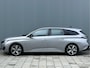 Peugeot 308 SW BWJ 2023 | 1.6PHEV 181PK Pack Bus AUTOMAAT | TREKHAAK | CLIMA | NAVI | CARPLAY | PDC | 17'' LMV | VIRTUAL COCKPIT
