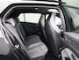Volkswagen Golf Variant 1.5 eTSI R-Line | Panoramadak | Navigatie | Achteruitrijcamera | Trekhaak | LED Matrix | Black Style | Keyless |