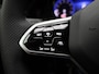 Volkswagen Golf Variant 1.5 eTSI R-Line | Panoramadak | Navigatie | Achteruitrijcamera | Trekhaak | LED Matrix | Black Style | Keyless |