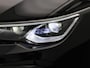 Volkswagen Golf Variant 1.5 eTSI R-Line | Panoramadak | Navigatie | Achteruitrijcamera | Trekhaak | LED Matrix | Black Style | Keyless |