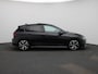 Volkswagen Golf Variant 1.5 eTSI R-Line | Panoramadak | Navigatie | Achteruitrijcamera | Trekhaak | LED Matrix | Black Style | Keyless |
