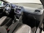 Volkswagen Tiguan Allspace 1.5 TSI R-Line Business+ 7p. / 150pk / Trekhaak / Panorama dak / Achteruitrij camera /