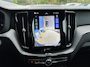 Volvo XC60 2.0 T6 Plug-in hybrid AWD Plus Black Edition | Trekhaak | SoH 96% | Harman/Kardon | Pano | 360 camera | Stoel & stuurverwarming |