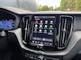 Volvo XC60 2.0 T6 Plug-in hybrid AWD Plus Black Edition | Trekhaak | SoH 96% | Harman/Kardon | Pano | 360 camera | Stoel & stuurverwarming |