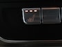 Mercedes-Benz GLA 180 Premium | Panoramadak | Leder | Cruise control | Stoelverwarming | Camera | Park assist | Navigatie | Carplay | Climate control | Full LED