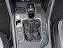 Volkswagen Tiguan 1.5 TSI 150pk DSG R-Line · Panoramadak · Camera · Trekhaak · Harman Kardon Sound  · Apple/Android Car Play · Keyless · Matrix LED · Stuur- & Stoelverwarming ·