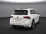 Volkswagen Tiguan 1.5 TSI 150pk DSG R-Line · Panoramadak · Camera · Trekhaak · Harman Kardon Sound  · Apple/Android Car Play · Keyless · Matrix LED · Stuur- & Stoelverwarming ·