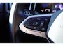 Volkswagen Polo 1.0 TSI R-Line Apple carplay/Stoelverwarming/Achteruitrijcamera/IQ Light/Adaptieve cruise control/Navigatie/17 inch licht metaal