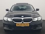 BMW 3-Serie Touring 330e Sportline PHEV 293pk Dealer O.H. | SOH 90,9% | Panodak | Adaptive Cruise | Head Up | 360 Camera | Lederen Sportstoelen & Stuur Verwarmd | Keyless | BLIS | Apple Carplay | Navigatie | DAB | Plug In Hybrid |