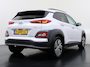 Hyundai Kona Premium 64kWh | 1ste eigenaar | ACCU 99% | Trekhaak | LEER | Camera | LED lampen | AUTOMAAT