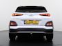Hyundai Kona Premium 64kWh | 1ste eigenaar | ACCU 99% | Trekhaak | LEER | Camera | LED lampen | AUTOMAAT