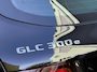 Mercedes-Benz GLC 300e 4MATIC AMG styling | Lederen bekleding | Sportstoelen met memory | Navigatie | Full-LED | Apple CarPlay | Stoelverwarming | Cruise control | Dodehoekdetectie | Elektrische achterklep | Volledig onderhouden