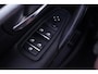 BMW 3-Serie Touring 320i Corporate Lease High Executive NAP Leder Clima Sportstoelen