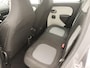 Renault Twingo 1.0 SCe Collection | Pack Look Exterieur 'Blanc' | Handbediende airconditioning | Elektrisch verstelbare en verwarmde buitenspiegels | Bestuurdersstoel in hoogte verstelbaar | Elektrisch bedienbare portierruiten vóór |