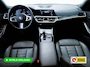 BMW 3-Serie Touring 320e Business Edition Plus | Camera | PDC V+A | Elec. achterklep | Cruise | Navigatie pro | Afn.Trekhaak Apple carplay/Android auto, Lederen bekleding, 18"LMV