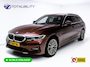 BMW 3-Serie Touring 320e Business Edition Plus | Camera | PDC V+A | Elec. achterklep | Cruise | Navigatie pro | Afn.Trekhaak Apple carplay/Android auto, Lederen bekleding, 18"LMV