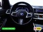 BMW 3-Serie Touring 320e Business Edition Plus | Camera | PDC V+A | Elec. achterklep | Cruise | Navigatie pro | Afn.Trekhaak Apple carplay/Android auto, Lederen bekleding, 18"LMV