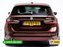 BMW 3-Serie Touring 320e Business Edition Plus | Camera | PDC V+A | Elec. achterklep | Cruise | Navigatie pro | Afn.Trekhaak Apple carplay/Android auto, Lederen bekleding, 18"LMV