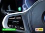 BMW 3-Serie Touring 320e Business Edition Plus | Camera | PDC V+A | Elec. achterklep | Cruise | Navigatie pro | Afn.Trekhaak Apple carplay/Android auto, Lederen bekleding, 18"LMV