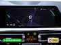 BMW 3-Serie Touring 320e Business Edition Plus | Camera | PDC V+A | Elec. achterklep | Cruise | Navigatie pro | Afn.Trekhaak Apple carplay/Android auto, Lederen bekleding, 18"LMV