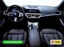 BMW 3-Serie Touring 320e Business Edition Plus | Camera | PDC V+A | Elec. achterklep | Cruise | Navigatie pro | Afn.Trekhaak Apple carplay/Android auto, Lederen bekleding, 18"LMV
