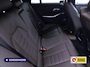 BMW 3-Serie Touring 320e Business Edition Plus | Camera | PDC V+A | Elec. achterklep | Cruise | Navigatie pro | Afn.Trekhaak Apple carplay/Android auto, Lederen bekleding, 18"LMV