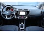 Kia Rio 1.2 CVVT ExecutiveLine | Climate control | Cruise control | Navigatie | Trekhaak | PDC achter | Stoel-stuur verwarming